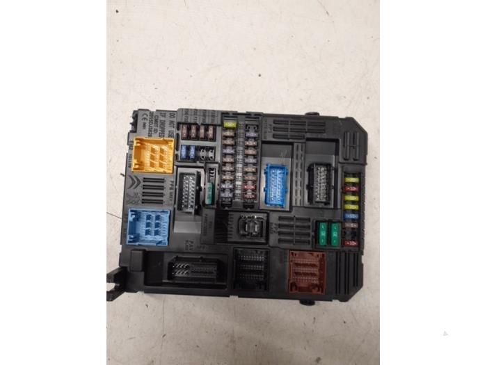 Engine management computer from a Opel Crossland (X) 1.2 Turbo 12V 2019