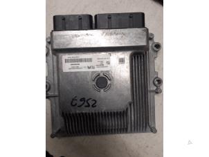 Engine management computer from a Opel Crossland (X) 1.2 Turbo 12V 2019