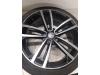 Wheel + tyre from a Volkswagen Golf VII (AUA), 2012 / 2021 1.0 TSI 12V, Hatchback, Petrol, 999cc, 81kW (110pk), FWD, CHZC, 2016-11 / 2020-08 2017