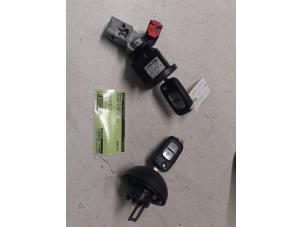 Used Ignition lock + key Mercedes Citan (415.6) 1.5 108 CDI Euro 6 Price € 121,00 Inclusive VAT offered by Autodemontage van de Laar