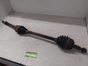 Used Front drive shaft, right Renault Master IV (FV) Price on request offered by Autodemontage van de Laar
