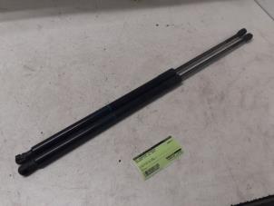 Used Set of tailgate gas struts Mercedes Vito (447.6) 2.2 114 CDI 16V Price on request offered by Autodemontage van de Laar