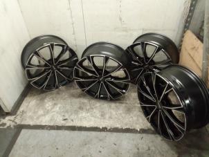 Used Set of sports wheels Volkswagen Tiguan (AD1) 1.4 TSI 16V 4Motion Price € 900,00 Margin scheme offered by Autodemontage van de Laar