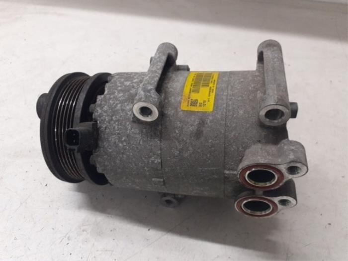 Gebrauchte Klimapumpe Ford Mondeo IV Wagon 1.6 Ti 16V Preis € 75,00 Margenregelung angeboten von Autodemontage van de Laar