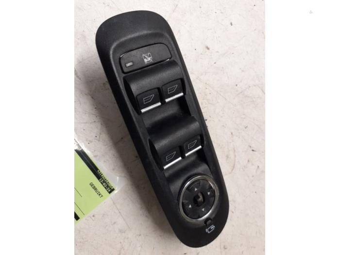 Usados Interruptor combinado de ventanillas Ford Mondeo IV Wagon 2.0 TDCi 130 16V Precio € 35,00 Norma de margen ofrecido por Autodemontage van de Laar