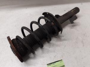 Used Front shock absorber rod, left Ford Mondeo IV Wagon 2.0 TDCi 130 16V Price on request offered by Autodemontage van de Laar