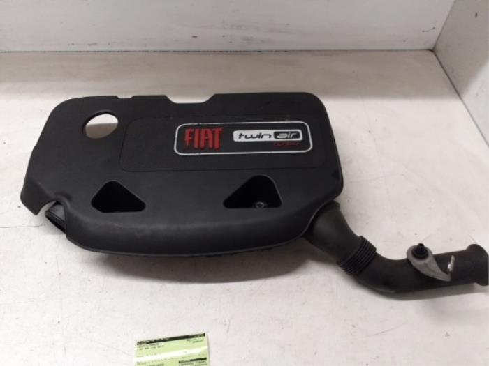 Begagnade Luftfilterhus Fiat 500C (312) 0.9 TwinAir 85 Pris på förfrågan erbjuds av Autodemontage van de Laar