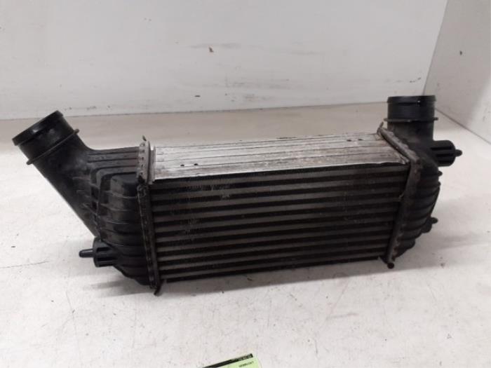 Usados Intercooler Fiat Scudo (270) 2.0 D Multijet Precio de solicitud ofrecido por Autodemontage van de Laar
