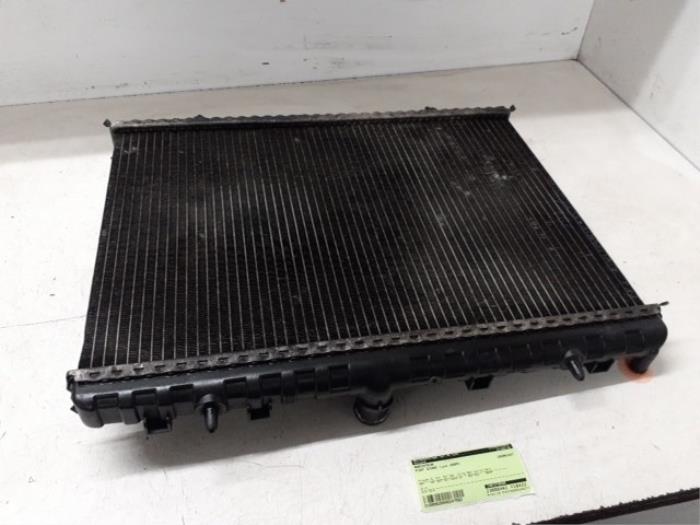 Usagé Radiateur Fiat Scudo (270) 2.0 D Multijet Prix € 35,00 Règlement à la marge proposé par Autodemontage van de Laar