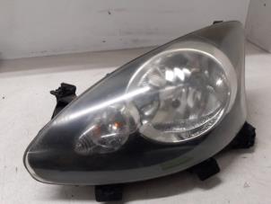 Used Headlight, left Toyota Aygo (B10) 1.0 12V VVT-i Price € 50,00 Margin scheme offered by Autodemontage van de Laar