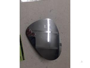 Used Mirror glass, right Seat Leon (1P1) 1.6 Price on request offered by Autodemontage van de Laar