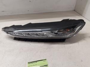 Used Daytime running light, left Hyundai Kona (OS) 39 kWh Price on request offered by Autodemontage van de Laar
