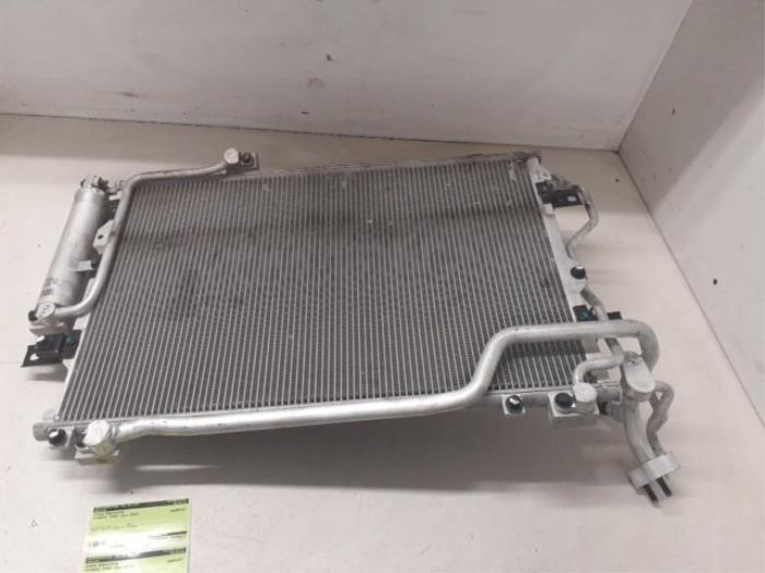 Usagé Radiateur clim Hyundai Kona (OS) 39 kWh Prix € 70,00 Règlement à la marge proposé par Autodemontage van de Laar
