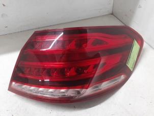 Used Taillight, right Mercedes E (W212) E-200 CDI 16V BlueEfficiency,BlueTEC Price on request offered by Autodemontage van de Laar