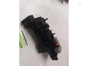Used Fuse box Mercedes E (W212) E-200 CDI 16V BlueEfficiency,BlueTEC Price on request offered by Autodemontage van de Laar