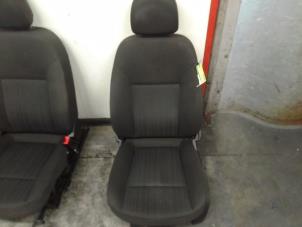 Gebrauchte Sitz links Opel Astra J Sports Tourer (PD8/PE8/PF8) 1.4 16V ecoFLEX Preis € 100,00 Margenregelung angeboten von Autodemontage van de Laar