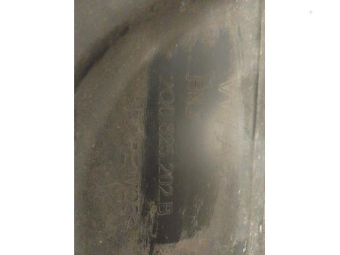 Bash plate from a Volkswagen Polo VI (AW1) 1.0 TSI 12V 2018