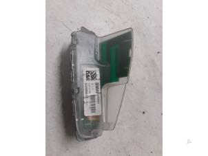 Used GPS antenna BMW 1 serie (F20) 118i 1.6 16V Price on request offered by Autodemontage van de Laar