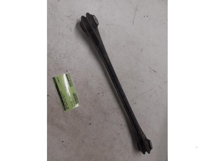 Rear lower wishbone, left from a BMW 1 serie (F20) 118i 1.6 16V 2011