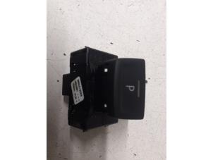 Used Parking brake switch Renault Arkana (RJLL) 1.6 E-Tech 145 16V Price on request offered by Autodemontage van de Laar
