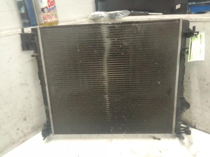 Usagé Radiateur Nissan Qashqai (J11) 1.2 DIG-T 16V Prix € 50,00 Règlement à la marge proposé par Autodemontage van de Laar