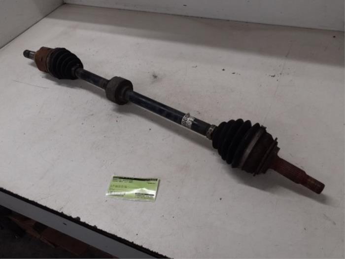Front drive shaft, right Toyota Yaris II 1.4 D-4D - 434100D180