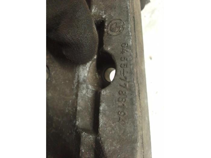 Usados Rodillo tensor correa múltiple Landrover Range Rover III (LM) 2.9 TD6 24V Precio € 40,00 Norma de margen ofrecido por Autodemontage van de Laar