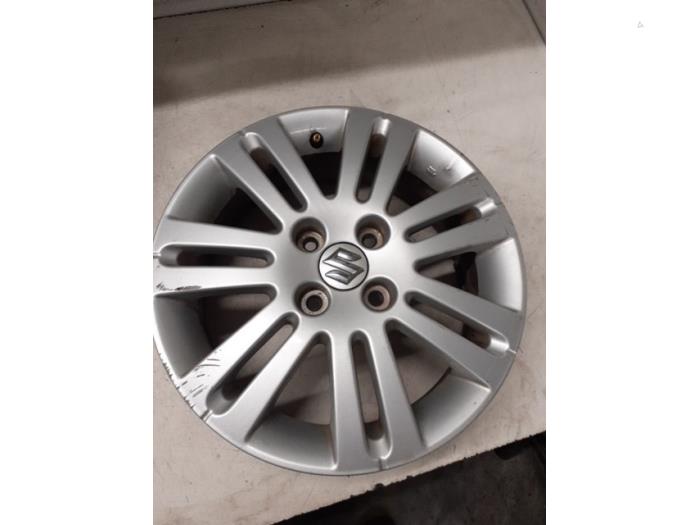 Używane Obrecz Suzuki Splash 1.2 VVT 16V Cena € 70,00 Procedura marży oferowane przez Autodemontage van de Laar