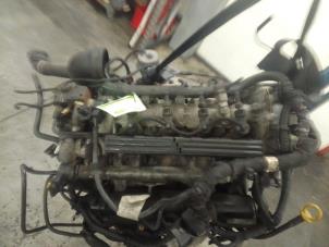 Engine from a Fiat Grande Punto (199) 1.3 JTD Multijet 16V VGT 2005