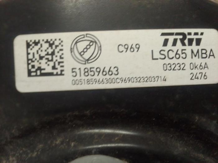 Usagé Assistant de freinage Fiat Panda (312) 0.9 TwinAir 60 Prix € 70,00 Règlement à la marge proposé par Autodemontage van de Laar