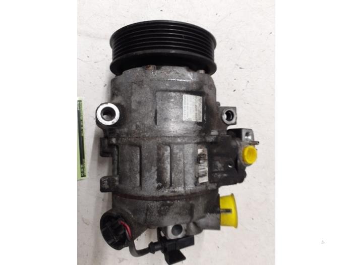 Usagé Compresseur de clim Seat Ibiza IV (6J5) 1.6 16V Prix € 75,00 Règlement à la marge proposé par Autodemontage van de Laar