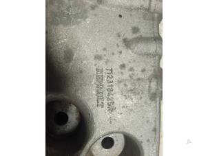 Usados Soporte de motor Dacia Dokker (0S) 1.5 dCi, Blue dCi 75 Precio € 50,00 Norma de margen ofrecido por Autodemontage van de Laar