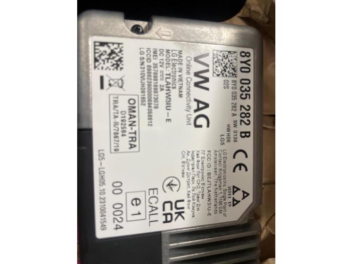 Audi Communication Interface Module Communication module Audi RS 3 Limousine - 8Y0035282B LG