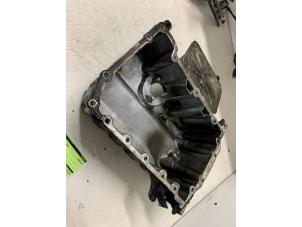 Begagnade Oljetråg Skoda Fabia II Combi 1.2 TDI 12V Greenline Pris € 100,00 Marginaltabell erbjuds av Autodemontage van de Laar