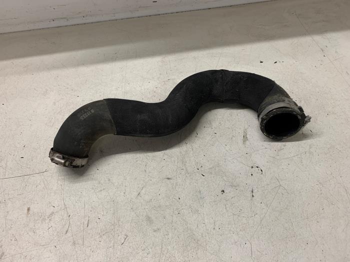 Gebrauchte Intercooler Schlauch Audi A4 (B8) 1.8 TFSI 16V Preis € 40,00 Margenregelung angeboten von Autodemontage van de Laar