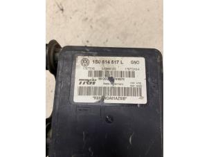 ABS-pump från en Volkswagen Up! (121) 1.0 12V 60 2017