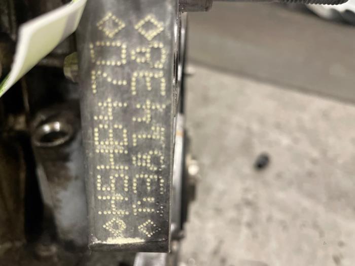 Used Engine crankcase Renault Kadjar (RFEH) 1.3 TCE 160 FAP 16V Price € 500,00 Margin scheme offered by Autodemontage van de Laar