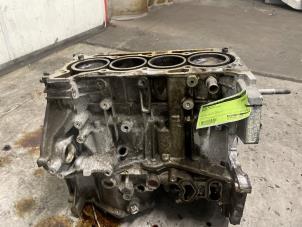 Engine crankcase from a Renault Kadjar (RFEH) 1.3 TCE 160 FAP 16V 2018
