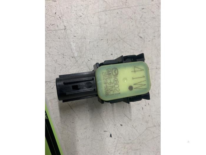 Usados Sensor PDC Mazda 2 (DJ/DL) 1.5 e-SkyActiv G 90 Precio de solicitud ofrecido por Autodemontage van de Laar
