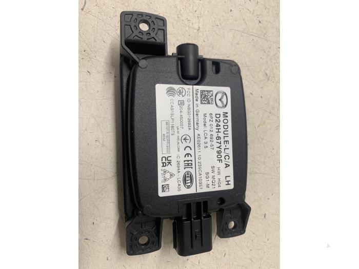 Begagnade Dödvinkelsensor Mazda 2 (DJ/DL) 1.5 e-SkyActiv G 90 Pris på förfrågan erbjuds av Autodemontage van de Laar