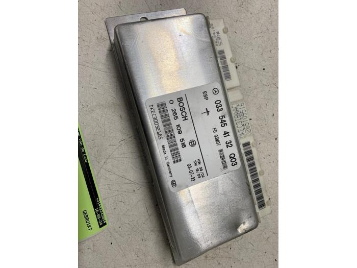 Usagé Ordinateur ESP Mercedes E (W211) 2.2 E-220 CDI 16V Prix sur demande proposé par Autodemontage van de Laar