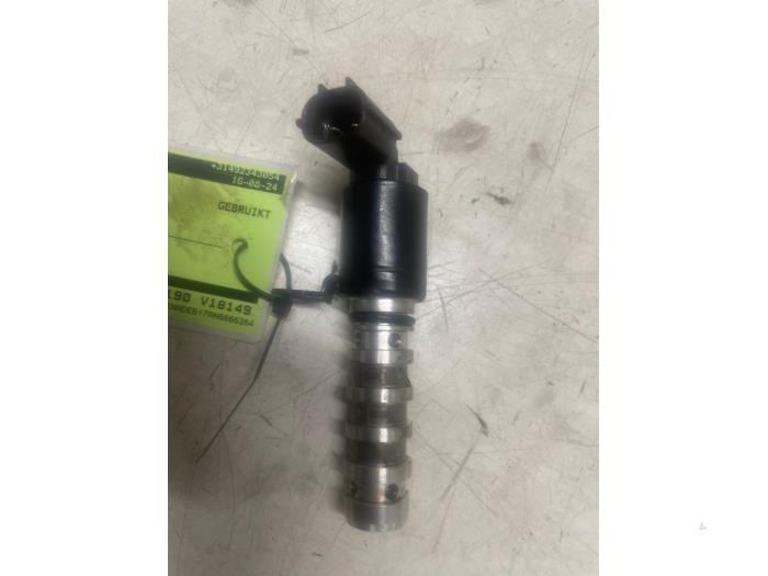 Gebrauchte Nockenwelle Sensor Kia Rio IV (YB) 1.0i T-GDi 100 MHEV Preis € 50,00 Margenregelung angeboten von Autodemontage van de Laar