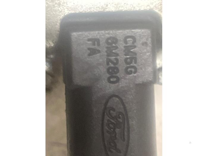 Begagnade Kamaxelsensor Ford Focus 3 Wagon 1.0 Ti-VCT EcoBoost 12V 100 Pris € 35,00 Marginaltabell erbjuds av Autodemontage van de Laar