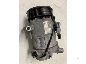 Used Air conditioning pump Renault Captur (2R) 0.9 Energy TCE 12V Price € 125,00 Margin scheme offered by Autodemontage van de Laar