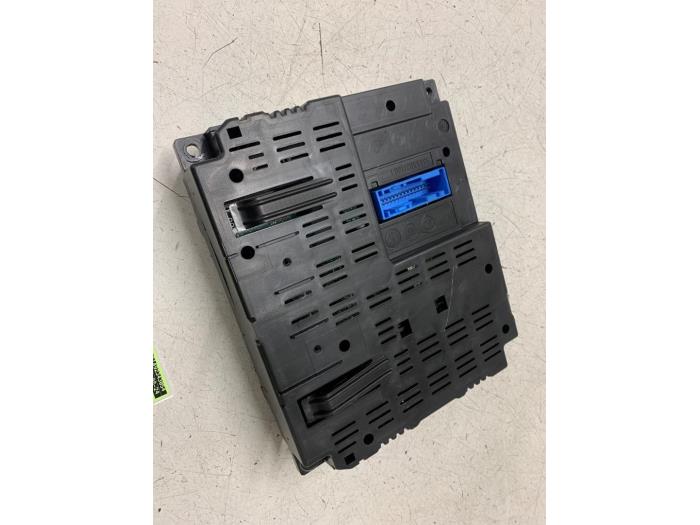 Usados Módulo Bluetooth Fiat 500/595/695 1.4 T-Jet 16V Precio de solicitud ofrecido por Autodemontage van de Laar