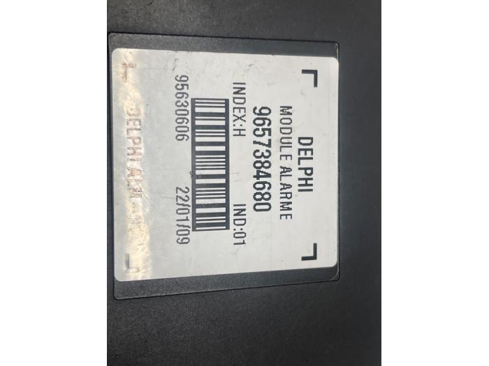 Begagnade Larmmodul Peugeot 308 CC (4B) 1.6 16V THP 150 Pris € 30,00 Marginaltabell erbjuds av Autodemontage van de Laar