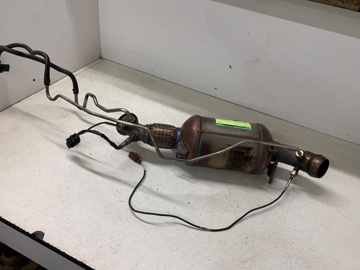 Used Particulate filter Volkswagen Crafter 2.5 TDI 30/32/35/46/50 Price on request offered by Autodemontage van de Laar