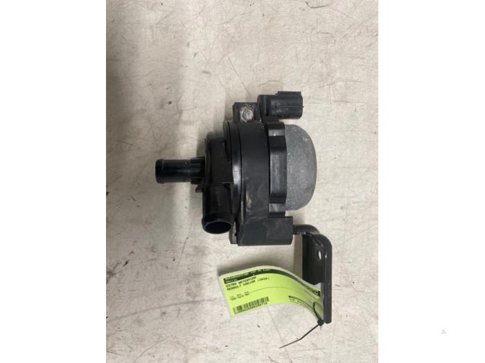Begagnade Extra vattenpump Renault Kadjar (RFEH) 1.5 Blue dCi Pris € 70,00 Marginaltabell erbjuds av Autodemontage van de Laar