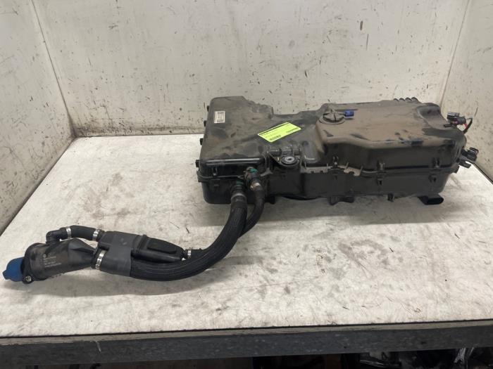 Gebrauchte Adblue Tank Volkswagen Transporter T6 2.0 TDI 150 Preis € 300,00 Margenregelung angeboten von Autodemontage van de Laar