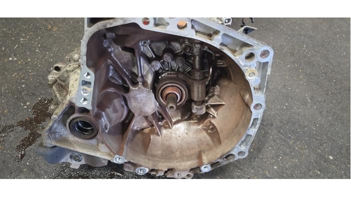 Gebrauchte Getriebe Toyota Aygo (B10) 1.0 12V VVT-i Preis € 200,00 Margenregelung angeboten von Autodemontage van de Laar